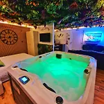 アパート Relax Spa-4 Pers-jacuzzi-parking-jardin-clim-colmar