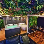 アパート Relax Spa-4 Pers-jacuzzi-parking-jardin-clim-colmar *