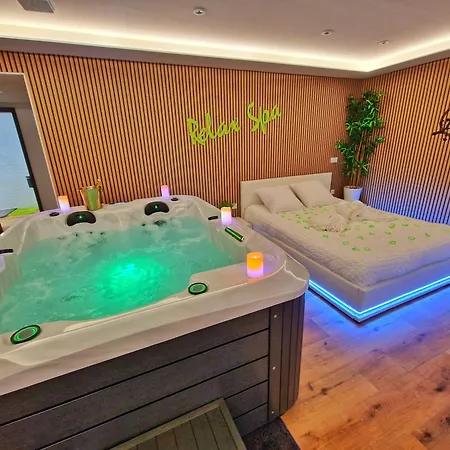 Relax Spa-4 Pers-jacuzzi-parking-jardin-clim-colmar Muntzenheim