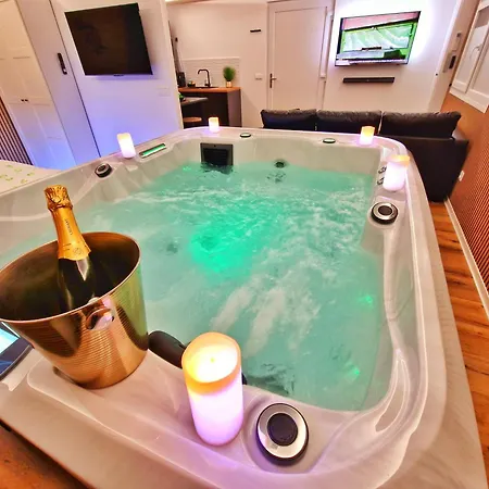 Appartement Relax Spa-4 Pers-jacuzzi-parking-jardin-clim-colmar Muntzenheim