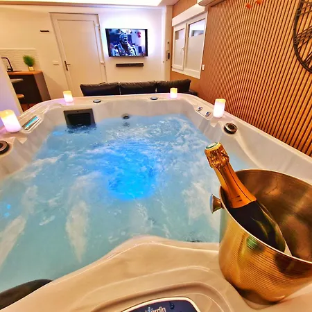 Relax Spa-4 Pers-jacuzzi-parking-jardin-clim-colmar Appartamento