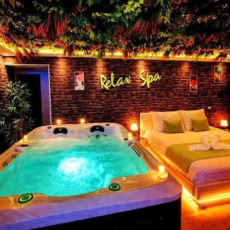 Relax Spa-4 Pers-jacuzzi-parking-jardin-clim-colmar *